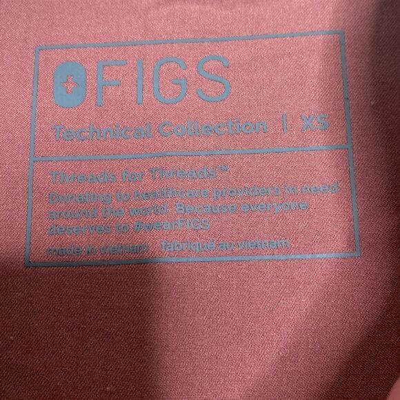 FIGS Technical Collection Women’s Top Scrub Size XS - Picture 2 of 6
